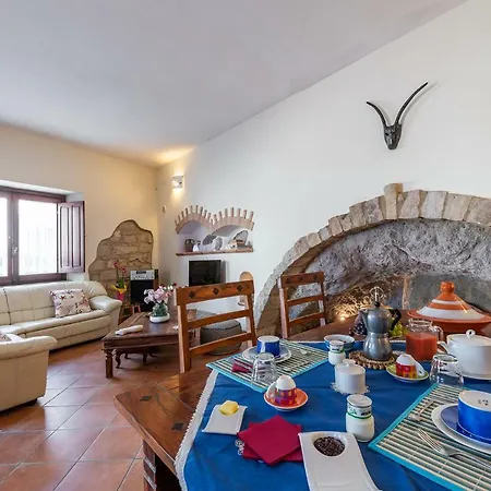 Civico 11 Holiday home